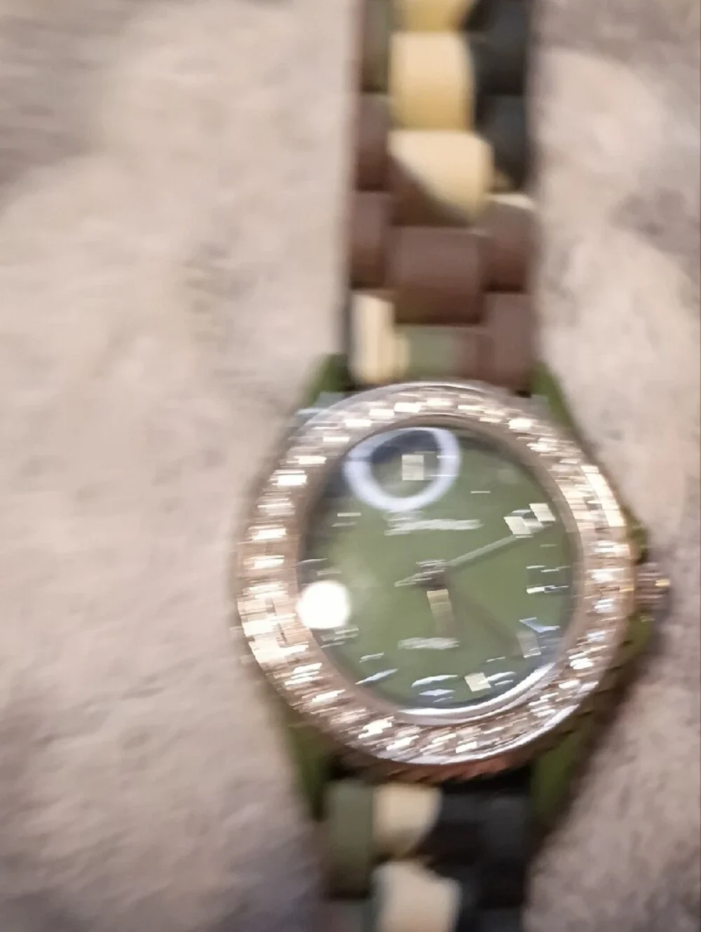 Geneva women watch